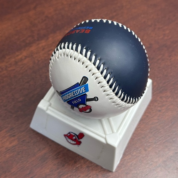 2010 Cleveland Indians Tigers MLB Rawlings Baseball Progressive Field Wahoo - Picture 9 of 9